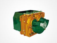 座式強制同步稀油激振器